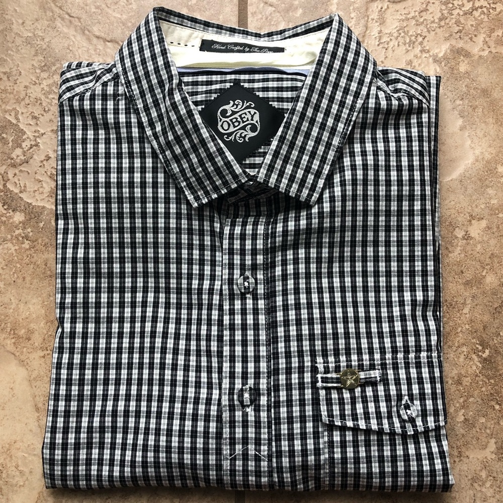 OBEY Black Plaid Long Sleeve Button Shirt Sz M